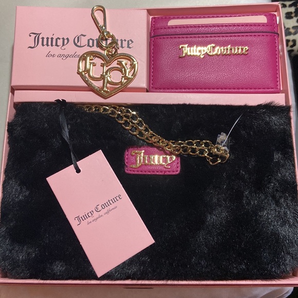Juicy Couture Handbags - NWT Juicy Couture Gift Set